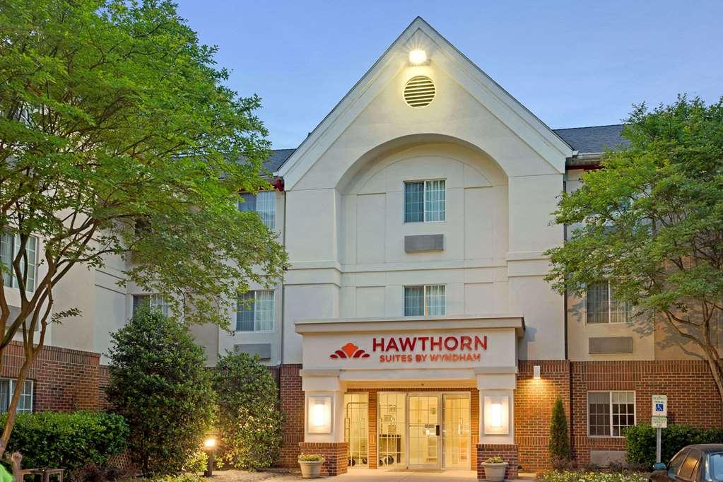 MainStay Suites Charlotte - Executive Park Extérieur photo